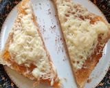 A picture of step 6 of Tangy cheese toast.