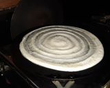 A picture of step 4 of Pizza dosa.