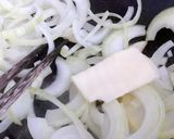 Hình bước làm 3 của món Cá Hồi Áp Chảo Sốt Kem Nấm Fake Healthy