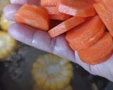 Foto langkah ke 1 dari resep Sayur bening kencuran.