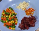 Foto langkah ke 1 dari resep Nasgor YangChow.