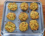 Foto del paso 4 de la receta: Tortitas de arroz y vegetales en freidora de aire