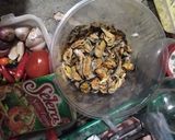 Foto langkah ke 1 dari resep Sambel kerang kupas.