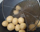 Foto langkah ke 13 dari resep Tahu bulat kopong di goreng dadakan.