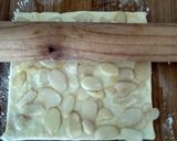 Gambar langkah 3 resipi Puff Almond.