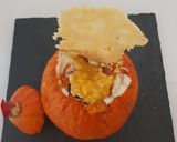Foto del passaggio 5 della ricetta Risotto con zucca, fonduta di Castelmagno e speck