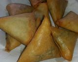 A picture of step 7 of Beef samosa.