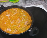 Foto del paso 4 de la receta: Salchichas con arroz