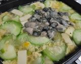 絲瓜蚵仔豆腐湯的食譜步驟1照片