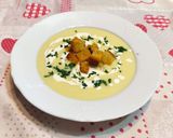 Foto del passaggio 4 della ricetta Vichyssoise Crema fredda di patate e porri