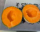 Une image de l'étape 2 de Salade de pomelos au melon, orange et vanille.