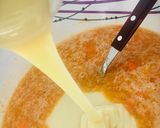 Foto del paso 3 de la receta: BUDÍN DE MANDARINA Y LECHE CONDENSADA 🍊🥮🍶