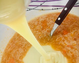 Foto del paso 3 de la receta: BUDÍN DE MANDARINA Y LECHE CONDENSADA 🍊🥮🍶