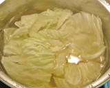 Foto del paso 1 de la receta: Tostas de repollo caramelizado