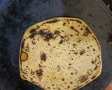 A picture of step 3 of Missi paratha.