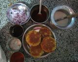 A picture of step 7 of Chana dal tikki.