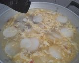Foto langkah ke 7 dari resep Sup Lobak Ayam Telur.