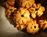 Hình bước làm 7 của món Ngọt ngào xuân sum vầy - Bánh quy bơ chef Khu