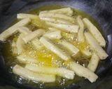 A picture of step 3 of Crispy Semolina and All-Purpose Flour Shakkarpare.