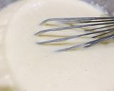 A picture of step 3 of Fluffy black-current pancakes.