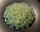 Foto del paso 6 de la receta Maltagliati con vinagreta de cilantro, avellanas y parmesano