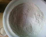 A picture of step 4 of Carrot and onion chapati.