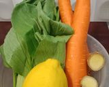 Foto langkah ke 1 dari resep Carrots detox smoothies.