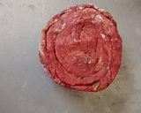 A picture of step 3 of Beetroot lacha Paratha.