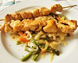 Foto del paso 7 de la receta: Noodles de arroz con brochetas de Pollo y Verduras