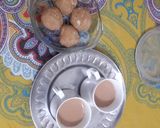 A picture of step 3 of Ginger Tulsi and Tea masala tea chai.