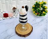 A picture of step 3 of Oreo dessert pots.