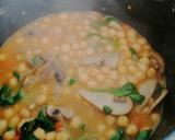 Foto del paso 9 de la receta: Garbanzos con champiñones y espinacas