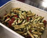 Une image de l'étape 6 de Courgette et poivrons rouges aux épices masala.