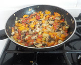 Foto del paso 8 de la receta: Espaguetis al dente y salsa de hortalizas