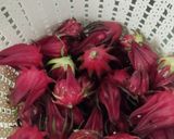 Foto langkah ke 1 dari resep Teh Rosella.