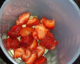 Foto del paso 1 de la receta: Licuado de Frutillas y Bananas