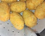 Foto langkah ke 5 dari resep Nugget Pisang Keju Lumer.