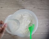 Foto langkah ke 2 dari resep Korean Garlic Cream Cheese Bread.