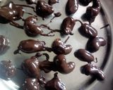 કાજુ-બદામ ચોકલેટ(Dryfruit chocolate recipe in gujarati) રેસીપી સ્ટેપ2ફોટો