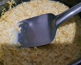 A picture of step 3 of Sev barfi.