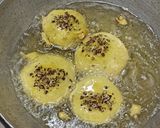 કંદપૂરી(Kand puri recipe in Gujarati) રેસીપી સ્ટેપ4ફોટો