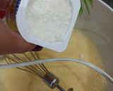 Foto del paso 2 de la receta: Bizcocho de chocolate blanco y coco 🥥🍴