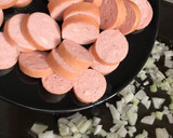 Foto del paso 8 de la receta: Ensalada alemana (kartoffelsalat) con salchichas de queso ahumadas (Bockwurst)