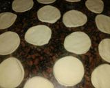 A picture of step 3 of Mini Turkish Savory Pies.