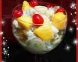 A picture of step 1 of Creamy Fruit chat.