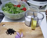 Foto langkah ke 1 dari resep Sayur Bayam kuah simple.