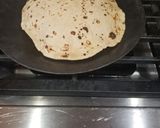 A picture of step 4 of Roti.