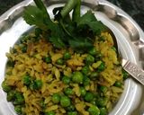A picture of step 7 of Banarasi style chura matar.