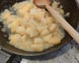 Une image de l'étape 5 de Aumônière de crêpes pommes poires et sauce citron.