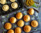 A picture of step 6 of Fresh Peas Hand Pies.